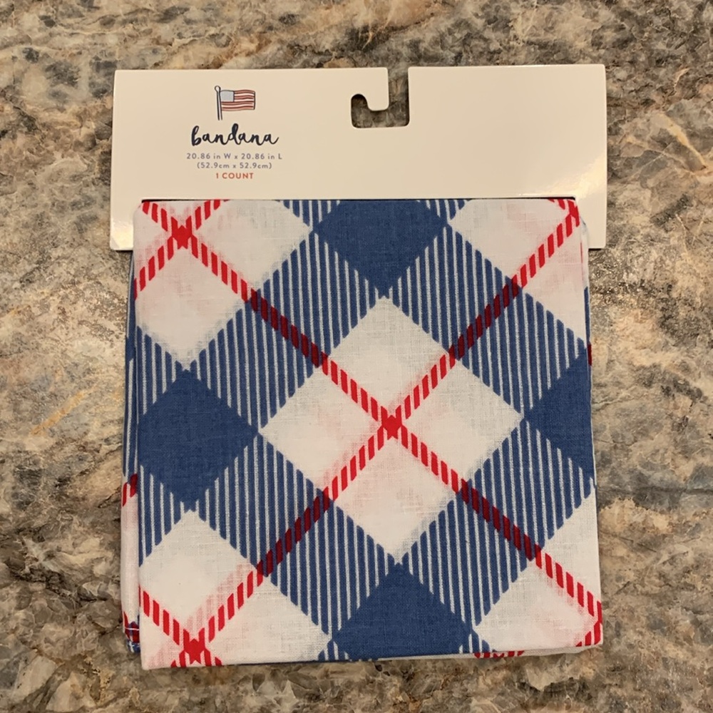 Bandana Set - Picture 2 of 4